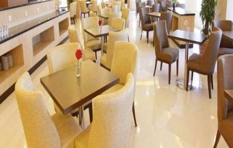 แกรนด์ เอเชีย โฮเต็ล มากาซาร์ Hotel ภายนอก รูปภาพ