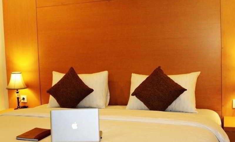 แกรนด์ เอเชีย โฮเต็ล มากาซาร์ Hotel ภายนอก รูปภาพ